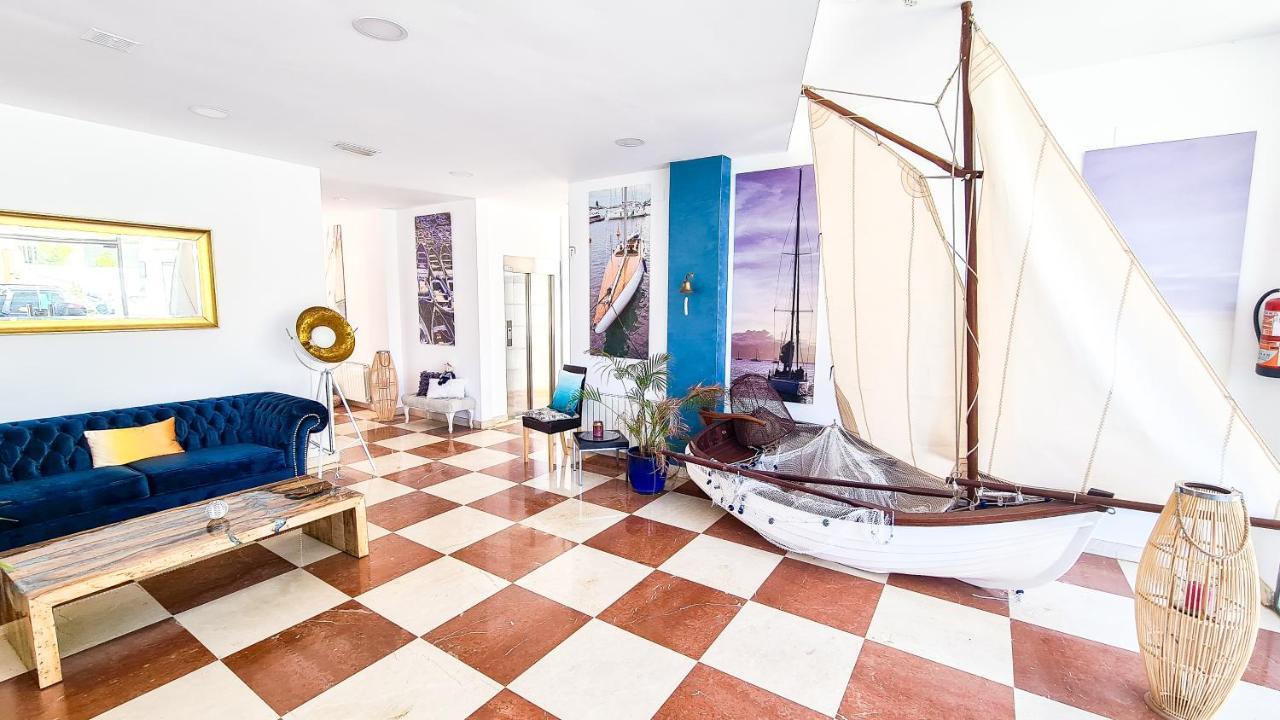 Hotel Calafell Platja Mar Bagian luar foto